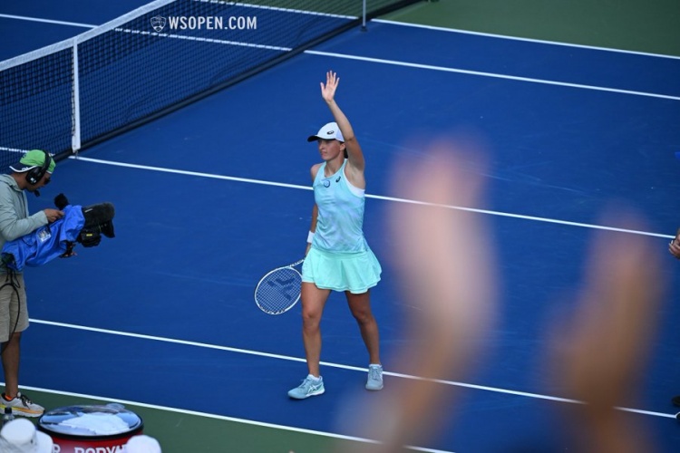 在赛季进行 在赛季进行