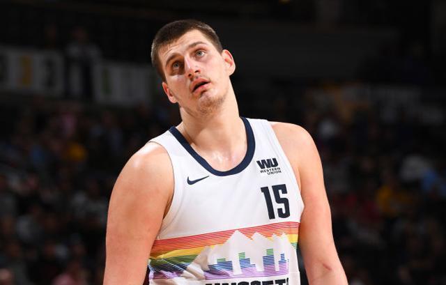 与队友建立 与队友建立