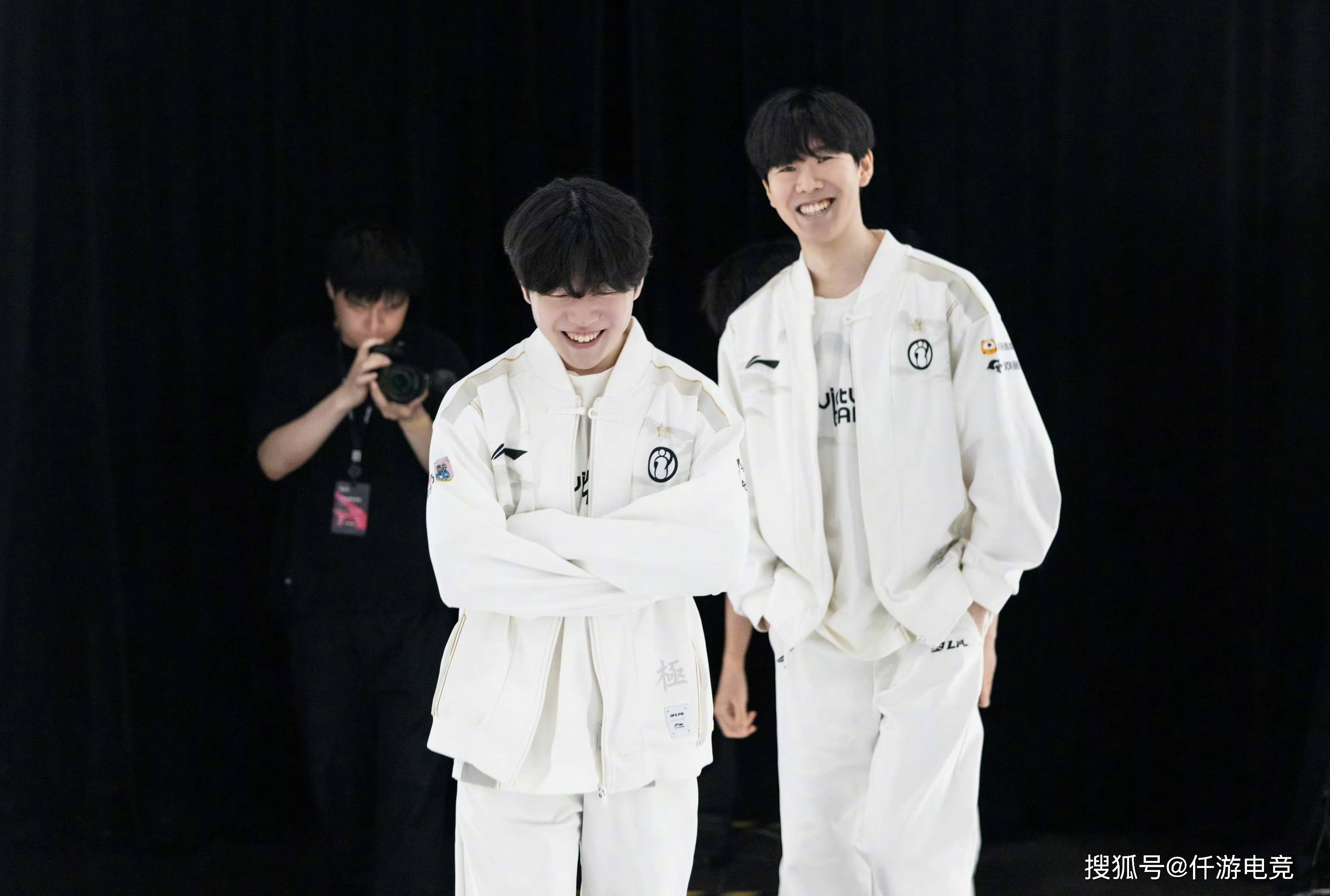 不仅体现了 不仅体现了