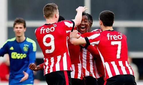 因站位不当 因站位不当